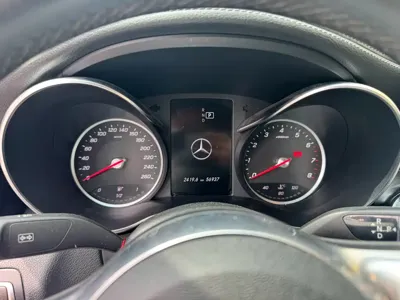 Mercedes-Benz C-Class 2020, 56900 км, за 17411.98 USD