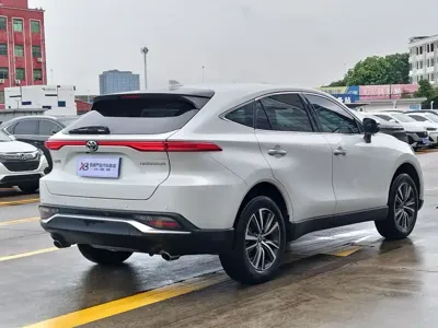 Toyota Harrier 2025, 8500 км, за 19477.81 USD