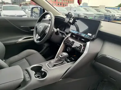 Toyota Harrier 2025, 8500 км, за 19477.81 USD - фото 12