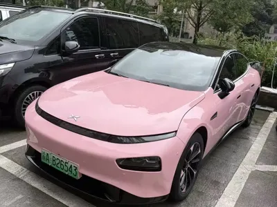 Xpeng P7 · 2021 год