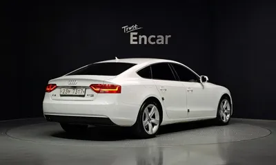 Audi A5 2014, 153047 км, за 4529.34 USD