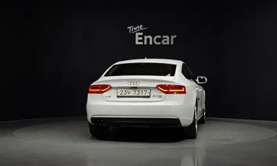 Audi A5 2014, 153047 км, за 4529.34 USD
