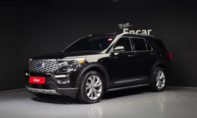Ford Explorer · 2021 год