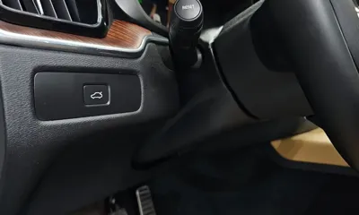 Volvo XC60 2023, 52774 км, за 28338.78 USD - фото 29