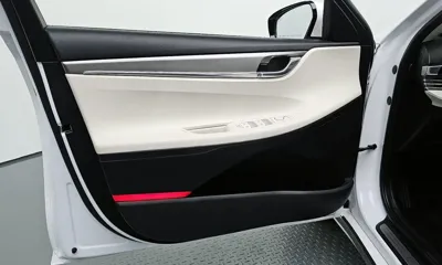Hyundai Grandeur 2022, 66612 км, за 18605.27 USD - фото 24