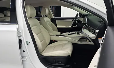 Hyundai Grandeur 2022, 66612 км, за 18605.27 USD - фото 26