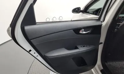 Kia K3 2019, 73859 км, за 7752.45 USD - фото 25