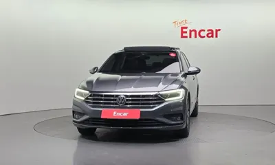 Volkswagen Jetta 2021, 21703 км, за 24028.12 USD