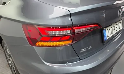 Volkswagen Jetta 2021, 21703 км, за 24028.12 USD - фото 23