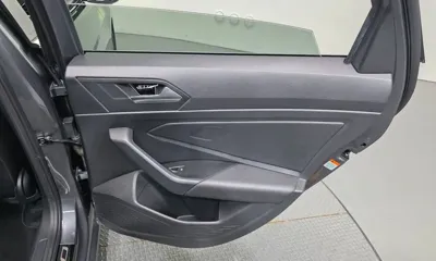 Volkswagen Jetta 2021, 21703 км, за 24028.12 USD - фото 25