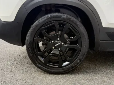 Kia Seltos 2024, 19000 км, за 9439.74 USD - фото 8