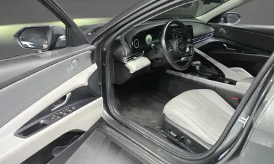 Hyundai Avante 2021, 60304 км, за 10901.88 USD - фото 11