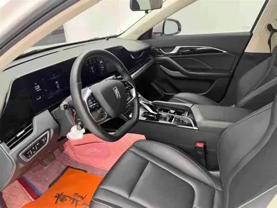 Bestune B70 2023, 20000 км, за 6964.79 USD