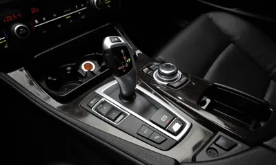 BMW 5-Series 2013, 56893 км, за 5907.84 USD - фото 9