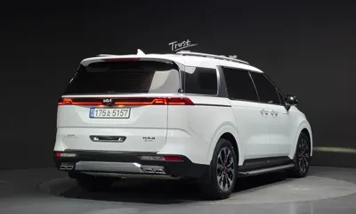 Kia Canival 2021, 97726 км, за 17839.44 USD