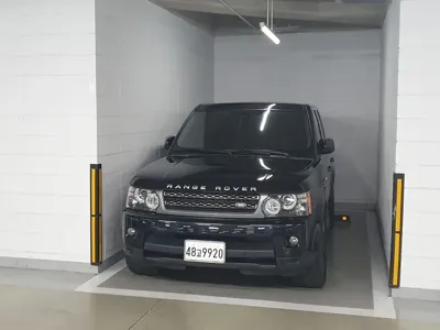 Land Rover Range Rover Sport · 2011 год