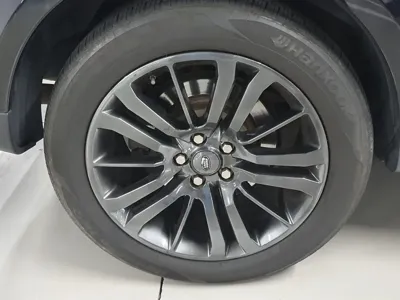 Land Rover Range Rover Sport 2011, 105500 км, за 10174.61 USD