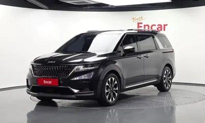 Kia Canival · 2023 год