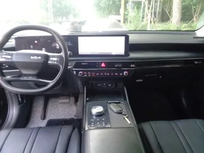 Kia K8 2025, 59705 км, за 17601.78 USD