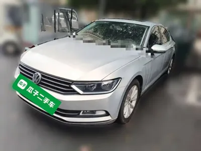 Volkswagen Magotan 2018, 48200 км, за 9402.41 USD