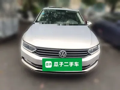 Volkswagen Magotan 2018, 48200 км, за 9402.41 USD
