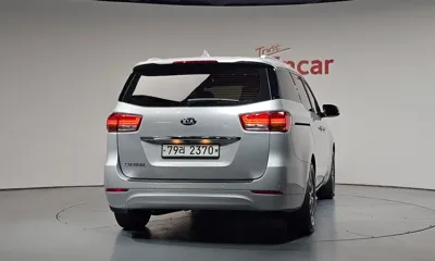 Kia Canival 2017, 113392 км, за 6840.39 USD