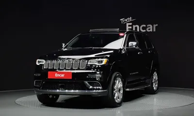 Jeep Cherokee · 2019 год