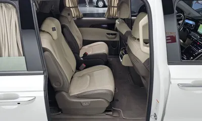 Kia Canival 2023, 114240 км, за 19029.8 USD - фото 11