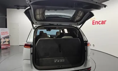 Kia Canival 2023, 114240 км, за 19029.8 USD - фото 37
