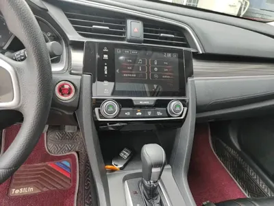 Honda Civic 2020, 112300 км, за 8180.98 USD - фото 13