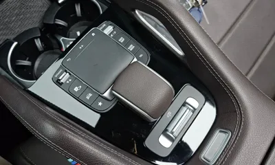 Mercedes-Benz GLE-Class 2023, 50456 км, за 54293.72 USD - фото 18