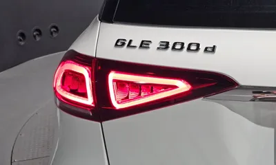 Mercedes-Benz GLE-Class 2023, 50456 км, за 54293.72 USD - фото 23