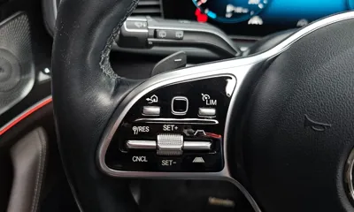 Mercedes-Benz GLE-Class 2023, 50456 км, за 54293.72 USD - фото 32
