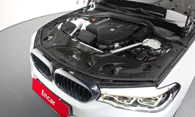 BMW 5-Series 2018, 72732 км, за 18830.52 USD - фото 6