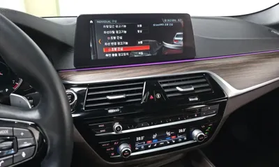 BMW 5-Series 2018, 72732 км, за 18830.52 USD - фото 17