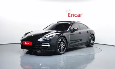 Porsche Panamera · 2023 год