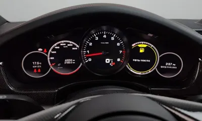 Porsche Panamera 2023, 63204 км, за 77458.32 USD - фото 8