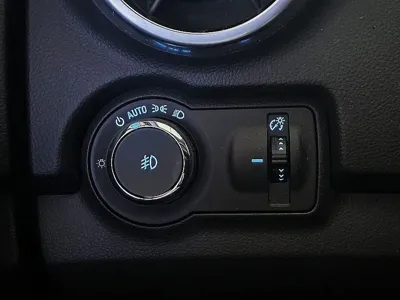 ChevroletGMDaewoo Trax 2016, 68951 км, за 4098.36 USD - фото 11