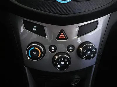 ChevroletGMDaewoo Trax 2016, 68951 км, за 4098.36 USD - фото 14
