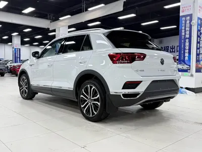 Volkswagen T-Roc 2022, 36000 км, за 16201.99 USD