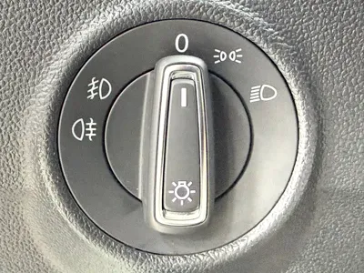 Volkswagen T-Roc 2022, 36000 км, за 16201.99 USD - фото 11