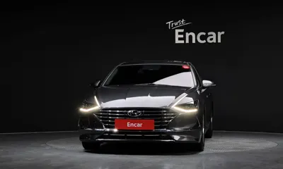 Hyundai Sonata 2021, 39568 км, за 10744.28 USD