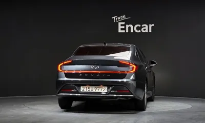 Hyundai Sonata 2021, 39568 км, за 10744.28 USD