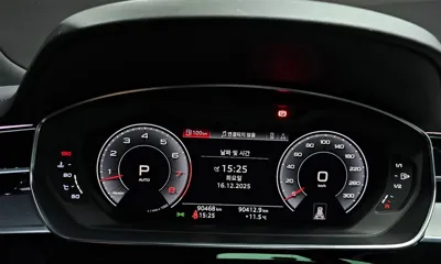 Audi A8 2020, 90468 км, за 34105.93 USD - фото 8