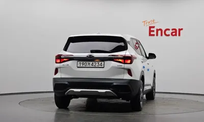 Kia Seltos 2020, 103160 км, за 9321.26 USD