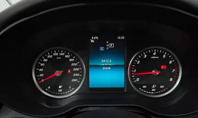 Mercedes-Benz C-Class 2019, 85438 км, за 14535.84 USD - фото 8