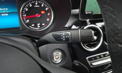 Mercedes-Benz C-Class 2019, 85438 км, за 14535.84 USD - фото 9