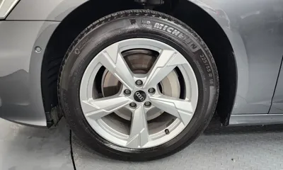 Audi A6 2021, 46996 км, за 18434.09 USD