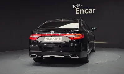 Hyundai Grandeur 2017, 170410 км, за 5244.85 USD