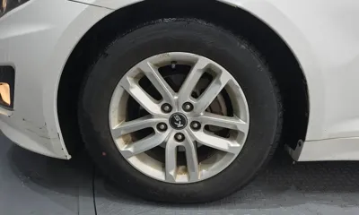 Kia K5 2013, 172871 км, за 2540.72 USD